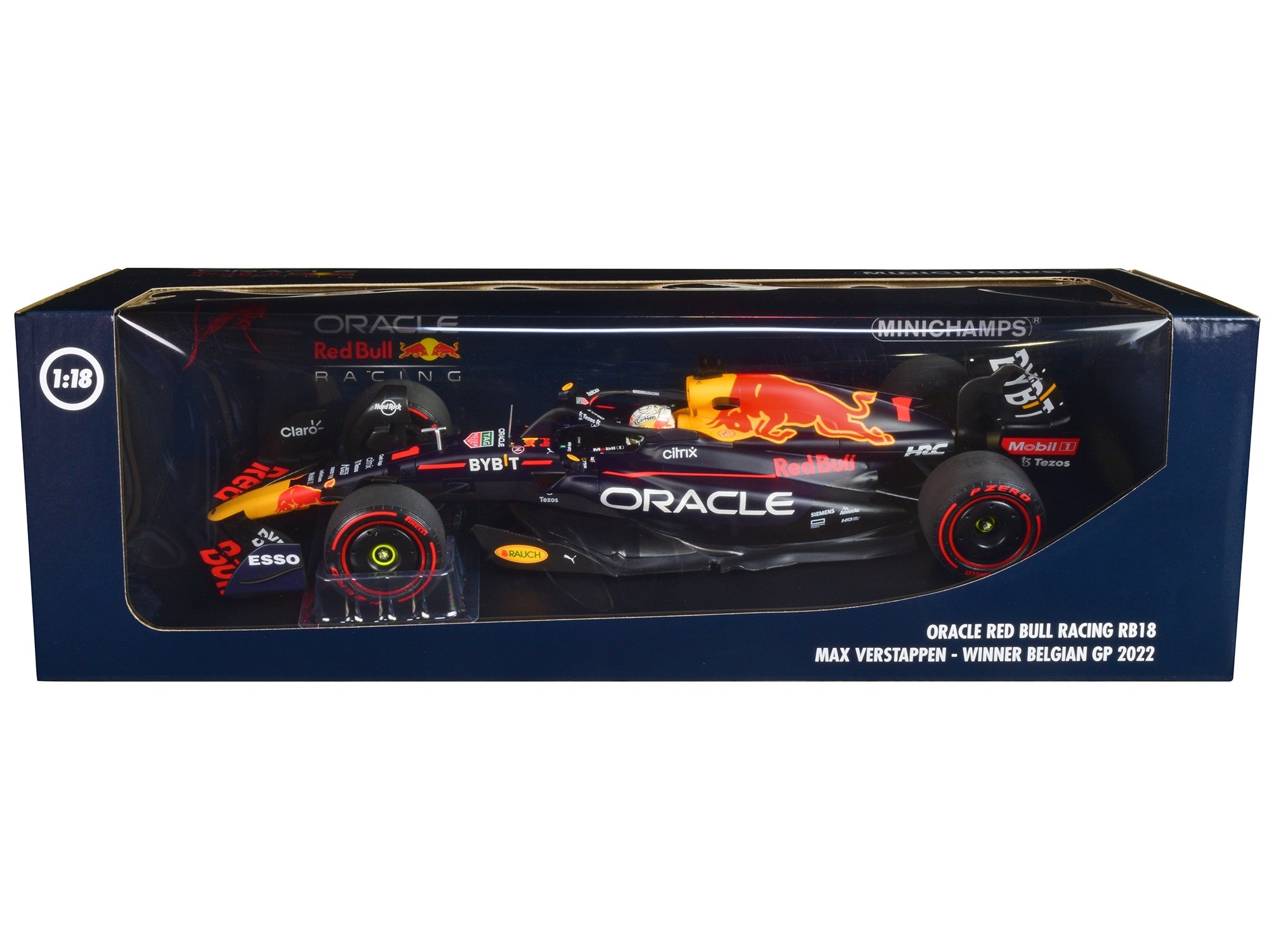 Red Bull Racing RB18 #1 Max Verstappen 
